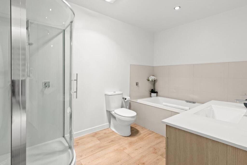 4 Bedroom Stunning Modern Family Home Queenstown Buitenkant foto