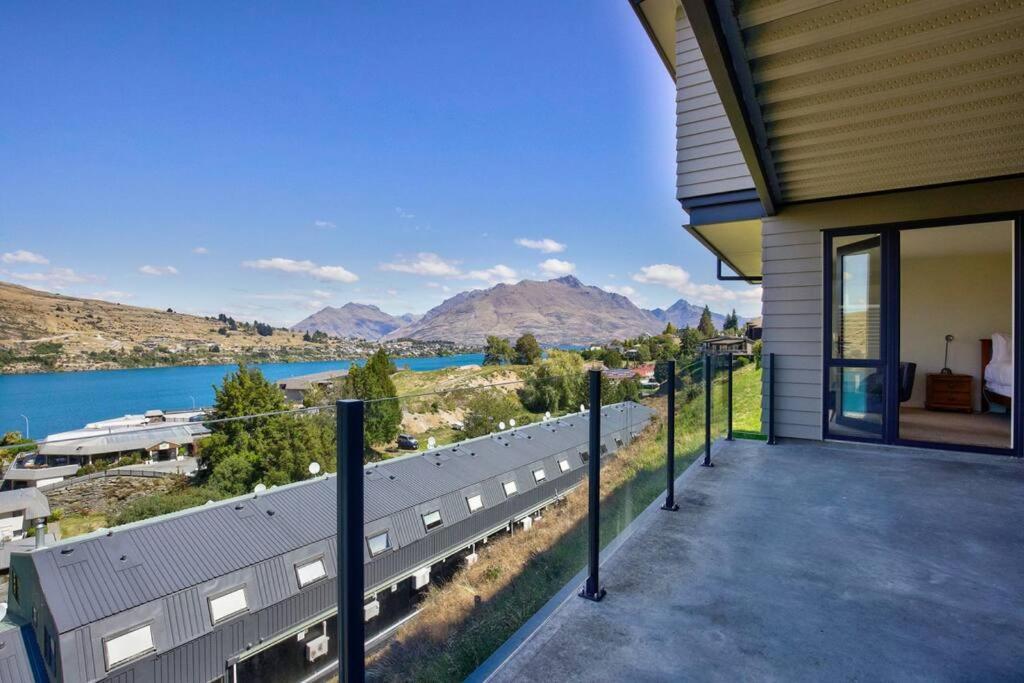 4 Bedroom Stunning Modern Family Home Queenstown Buitenkant foto
